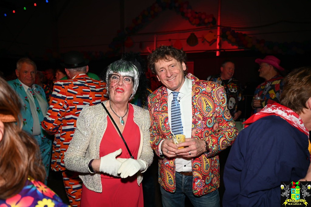 ../Images/Senioren carnaval 2024 425.jpg